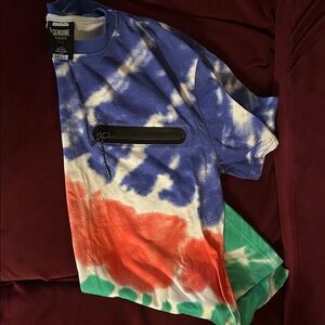 Tie-Dye T-Shirt with Zipper Pocket